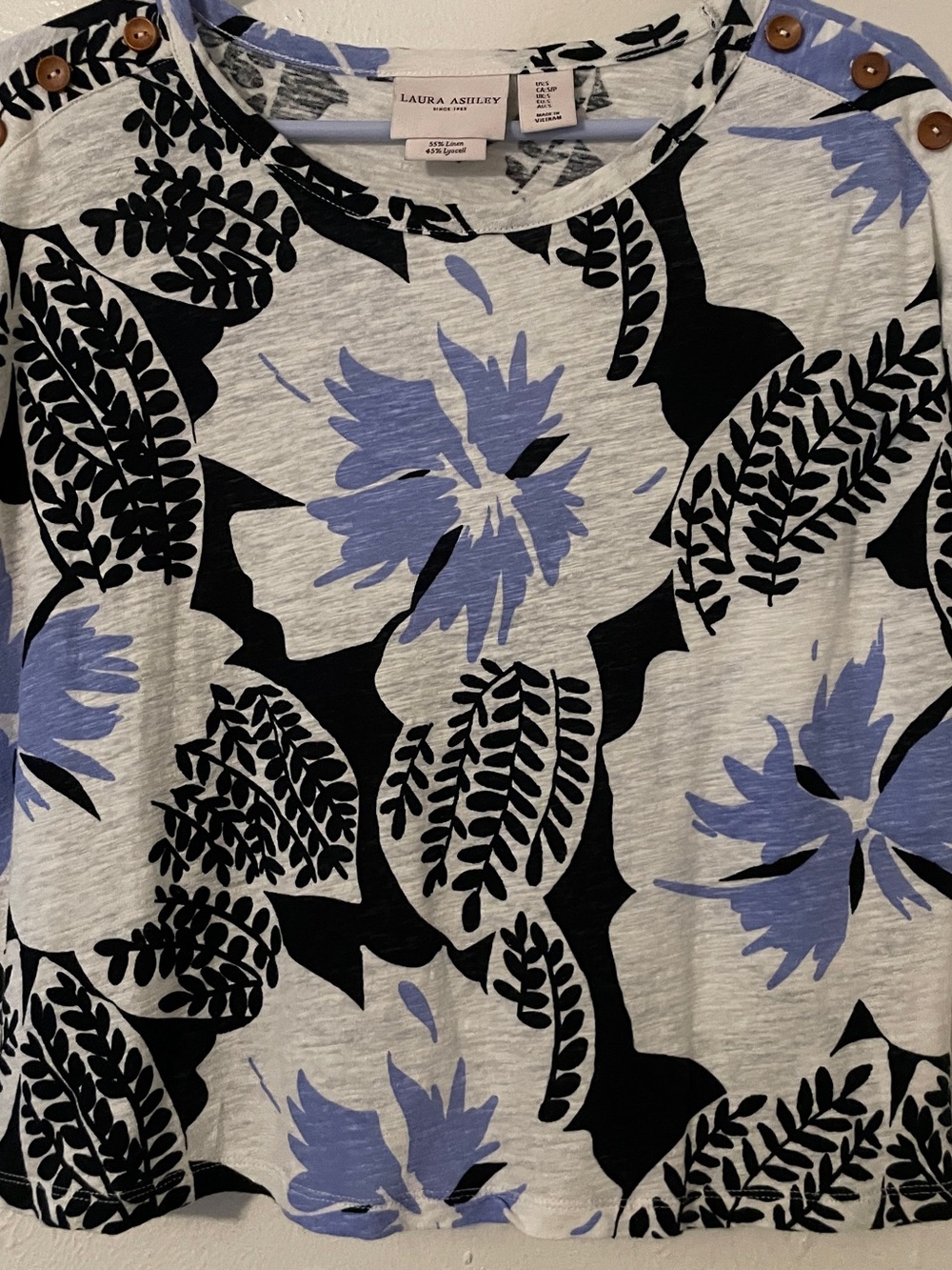 Laura Ashley Floral Linen Lyocell Cropped Top Periwinkle Black White S NWOT